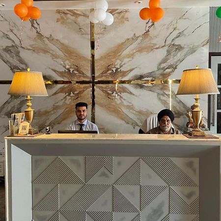 Green Hotel & Restaurant Pathankot Ngoại thất bức ảnh