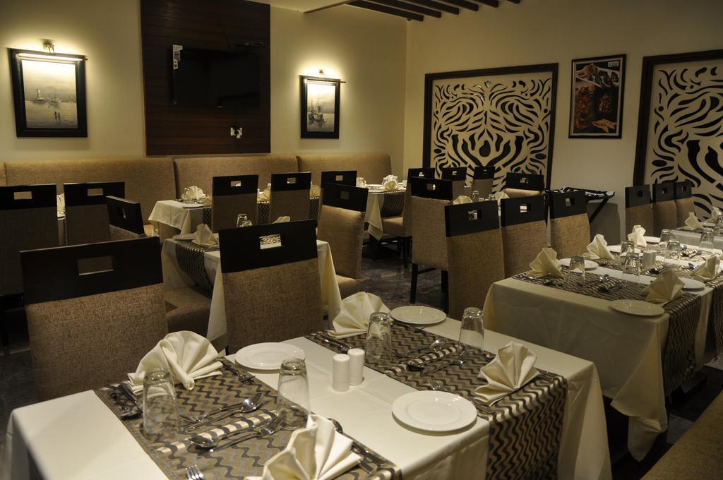 Green Hotel & Restaurant Pathankot Ngoại thất bức ảnh